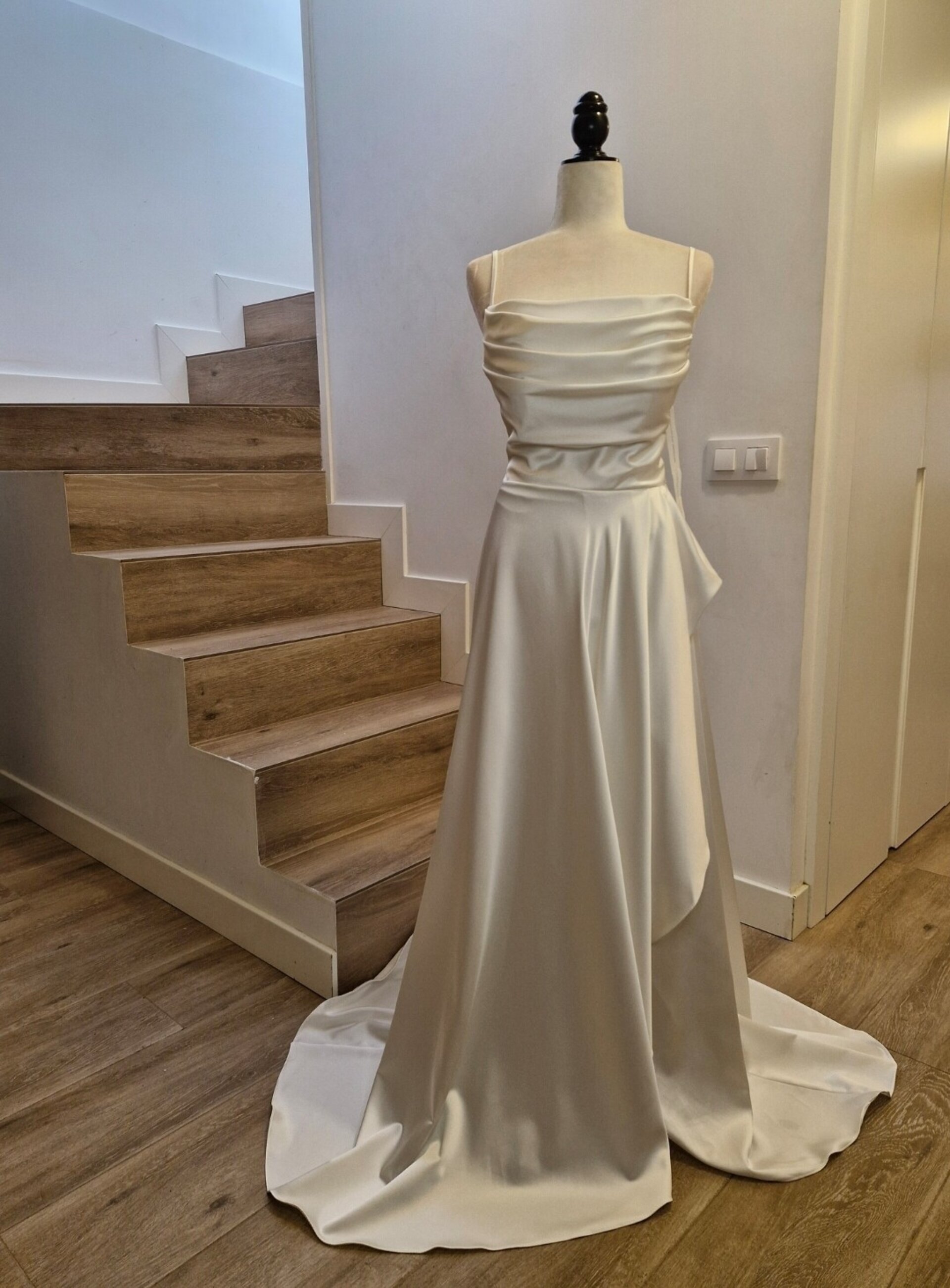 Vestido de novia con corsé - 3