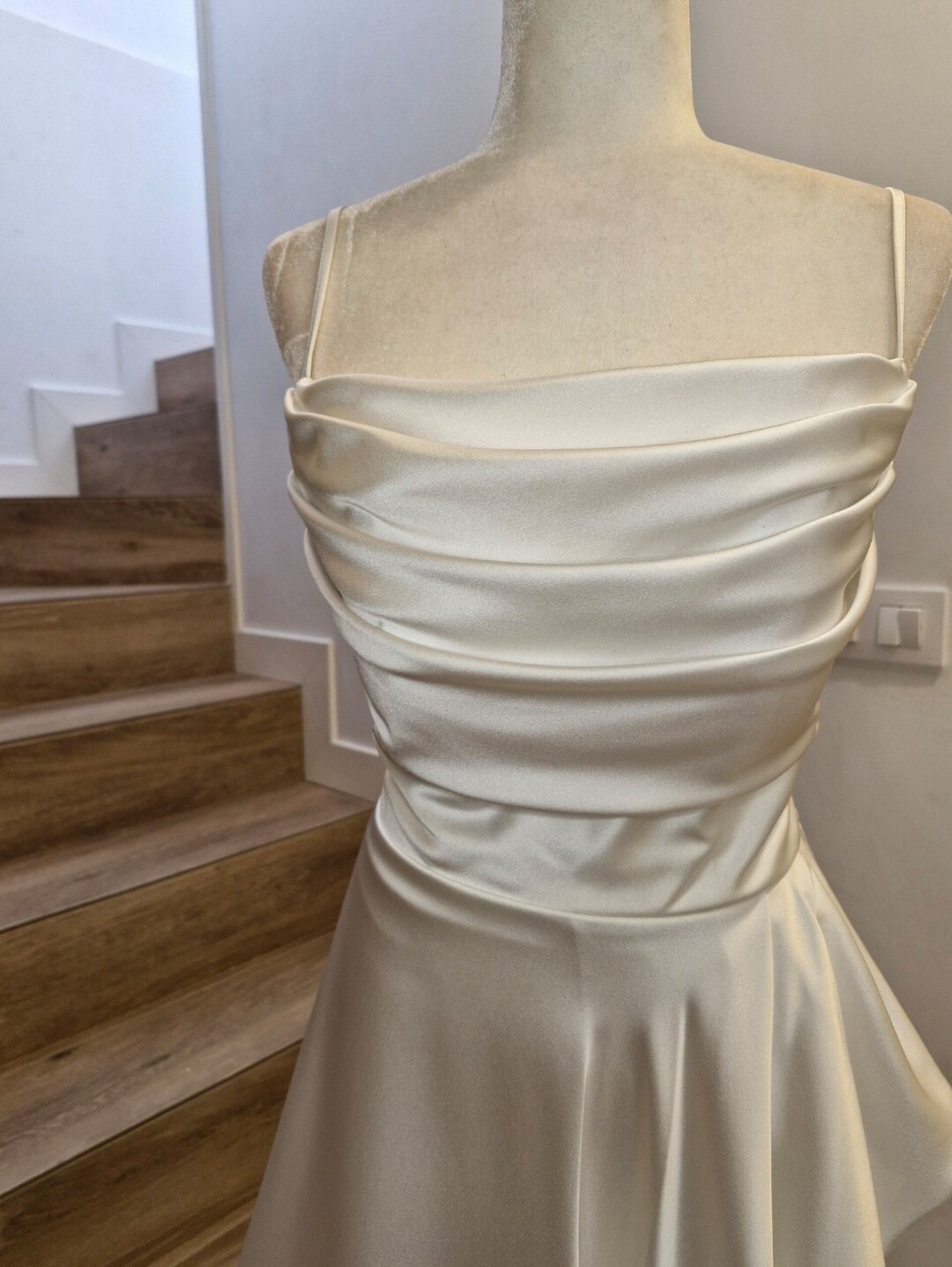 Vestido de novia con corsé - 5